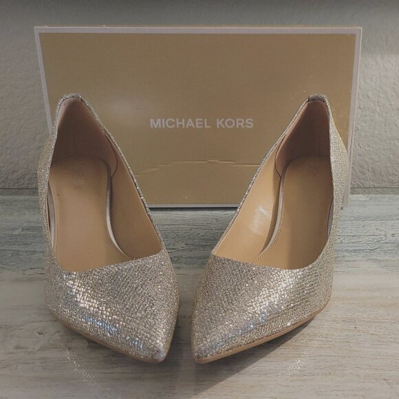 MICHAEL KORS MK-FLEX KITTEN PUMP GLITTER - Picture 2 of 13